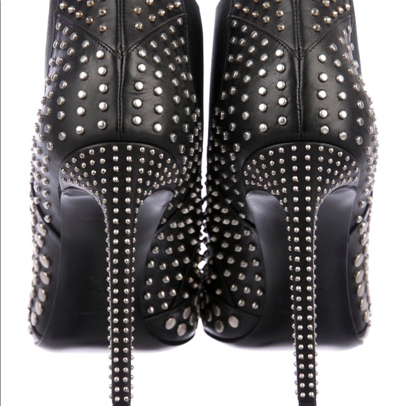 Saint Laurent Leather pointed-toe ankle booties - Picture 4 of 5